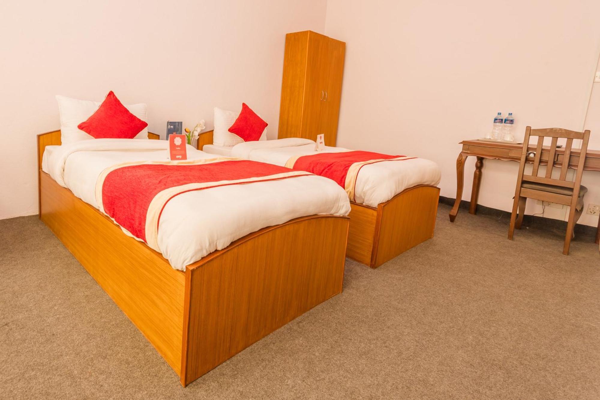 Lodge Oyo 135 Lost Garden Apartment&guest House Kathmandu