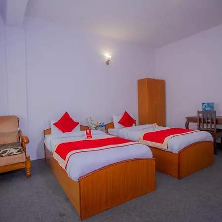 Oyo 135 Lost Garden Apartment And Guest House Kathmandu Exterior photo