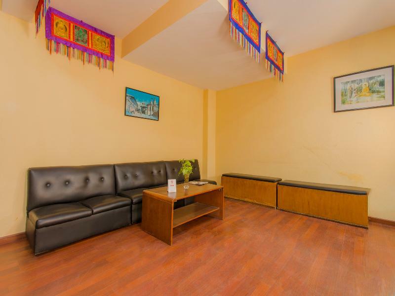 Oyo 135 Lost Garden Apartment&guest House *
